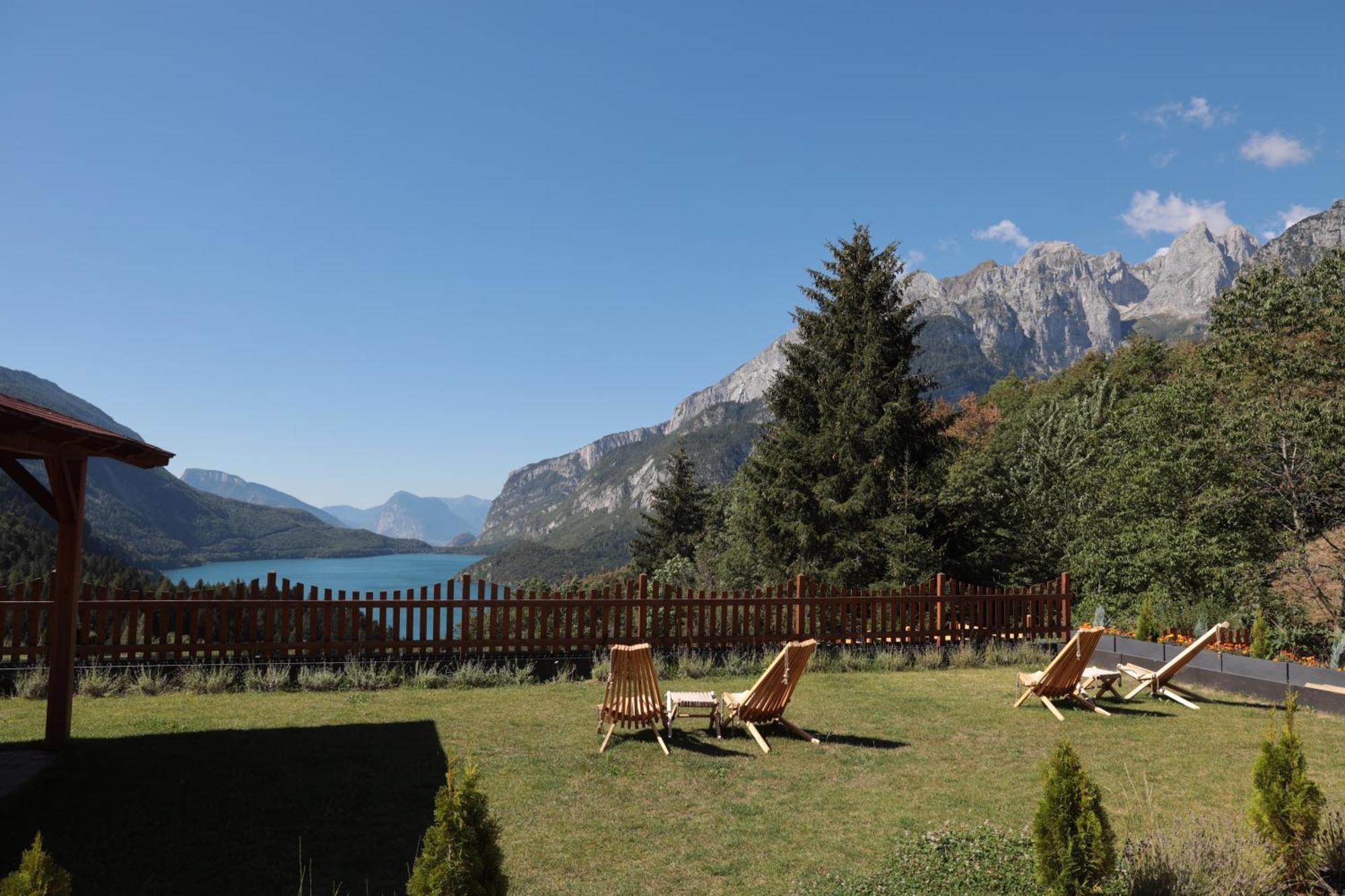 Agriturismo Ai Castioni Molveno Bagian luar foto