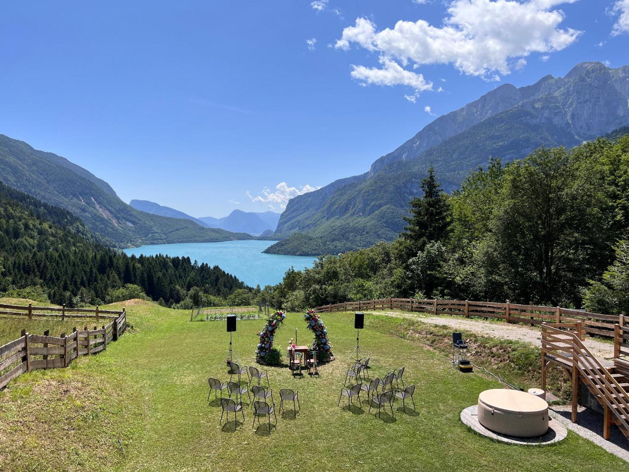 Agriturismo Ai Castioni Molveno Bagian luar foto