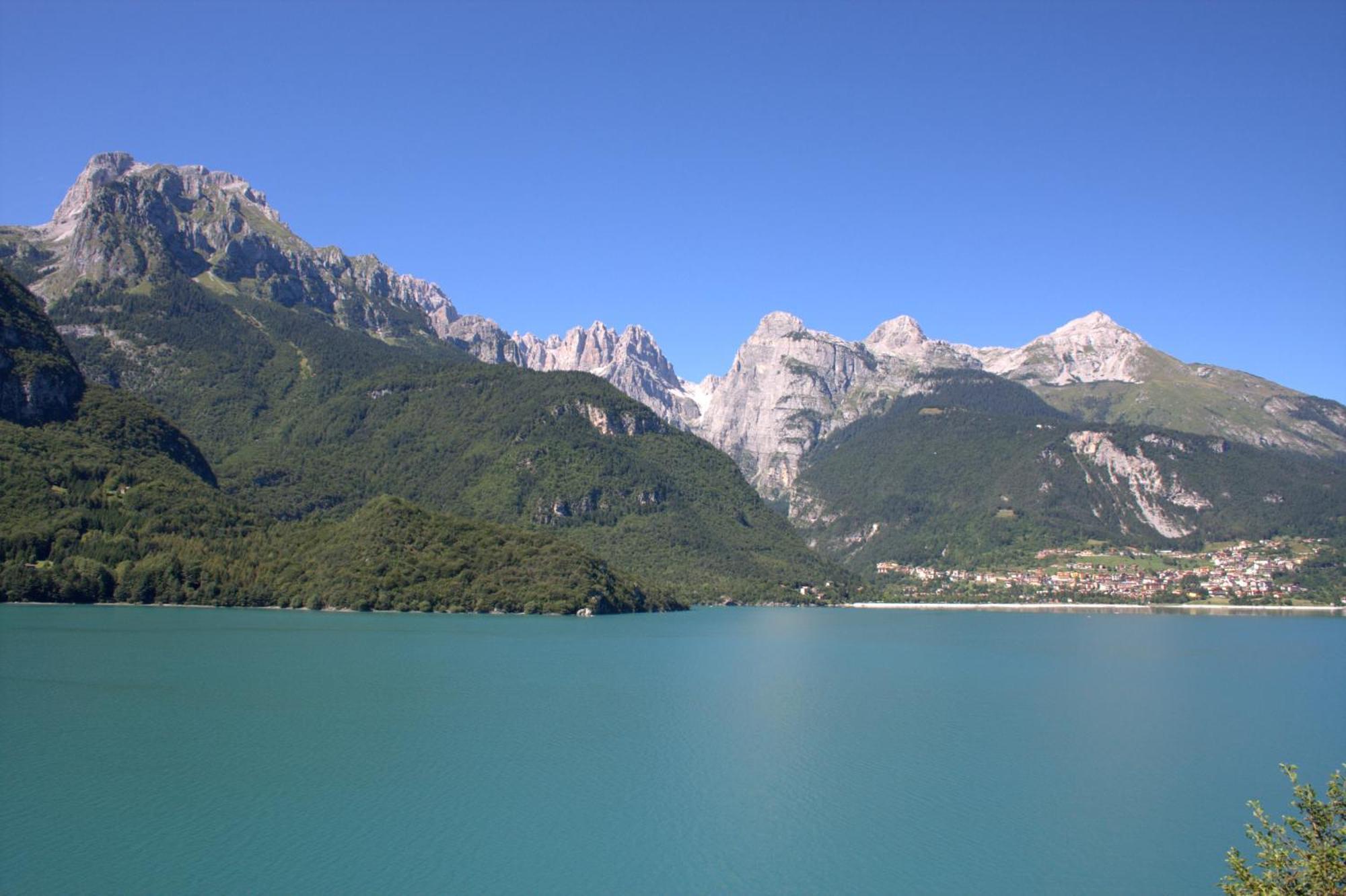 Agriturismo Ai Castioni Molveno Bagian luar foto