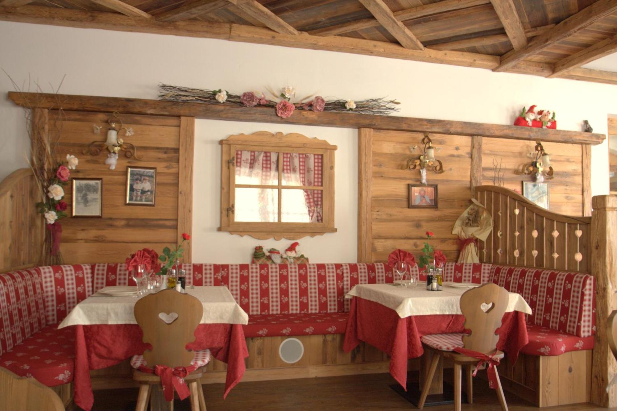 Agriturismo Ai Castioni Molveno Bagian luar foto