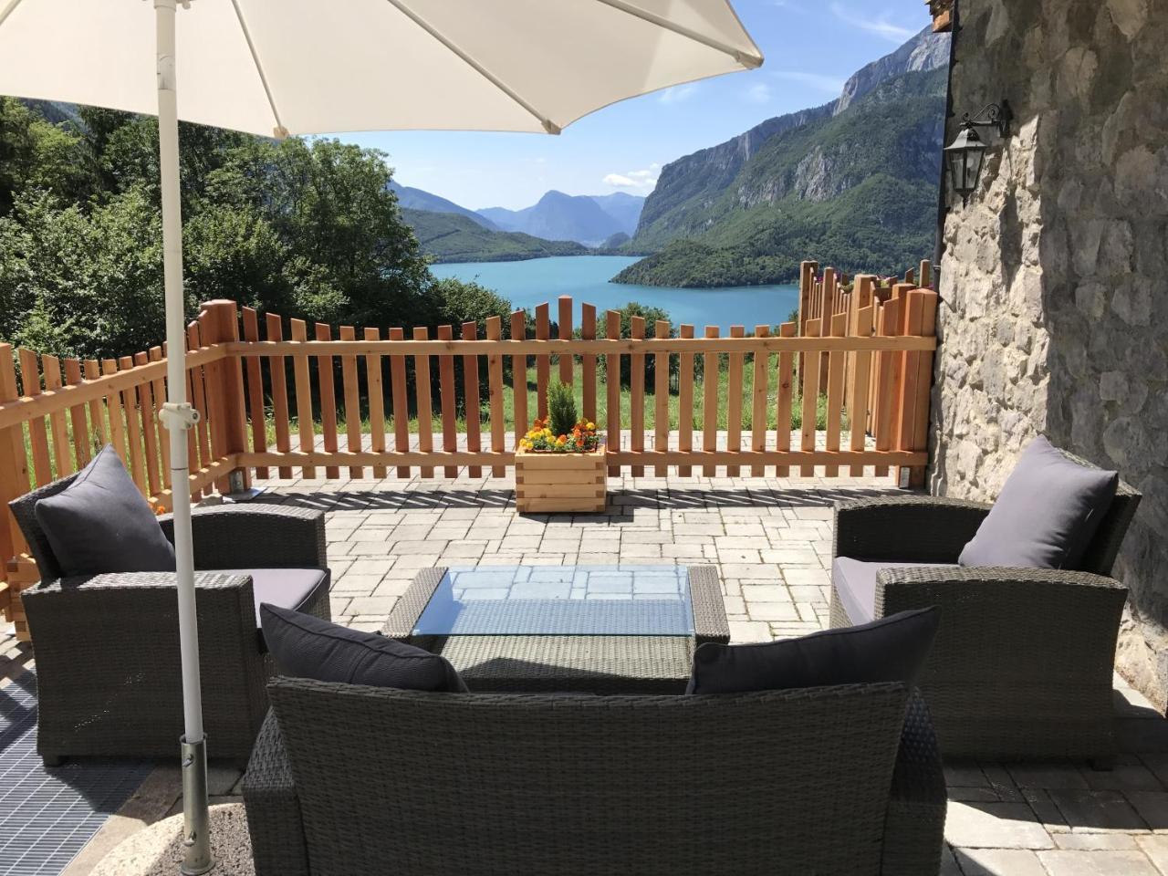 Agriturismo Ai Castioni Molveno Bagian luar foto