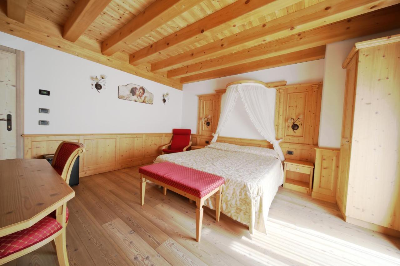 Agriturismo Ai Castioni Molveno Bagian luar foto